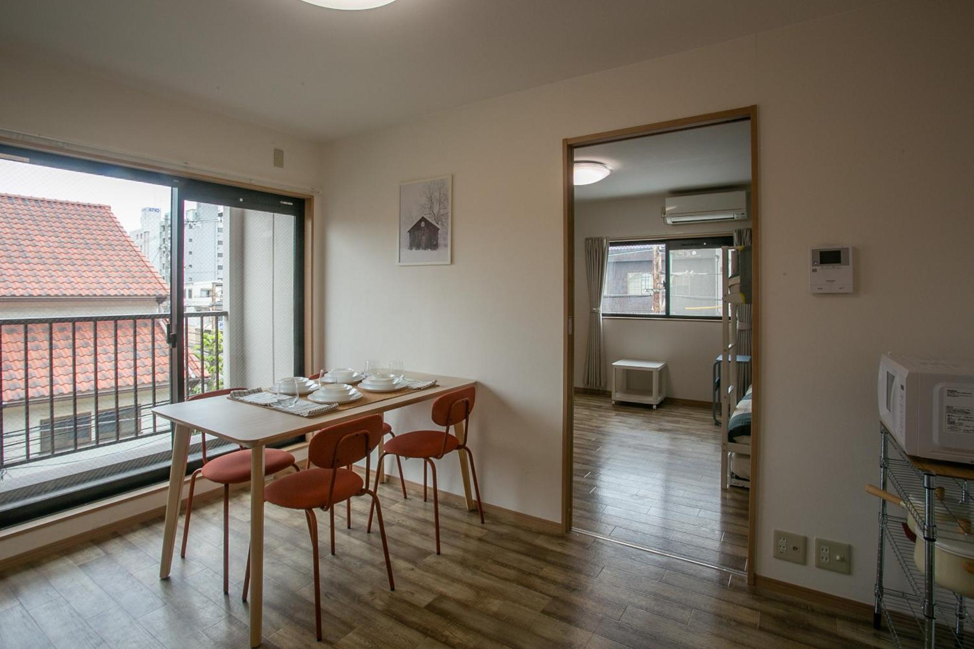 Clover Heights Ōsaka Exterior foto